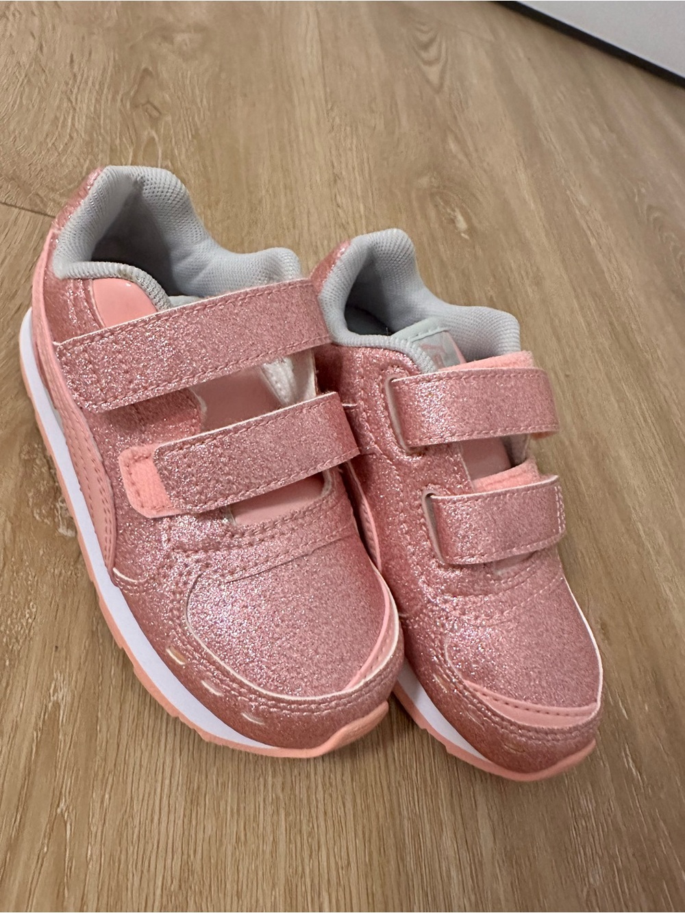 Puma Kids Glitter Velcro Sneakers - Pink